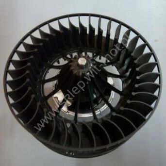 Mercedes Bus fan 0018302508 24V